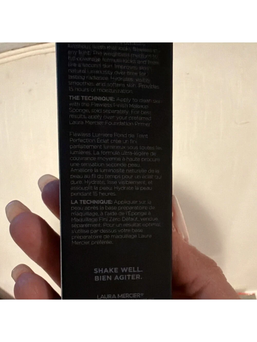 Laura Mercier Flawless Lumiere Foundation Medium Luminous Hydrating